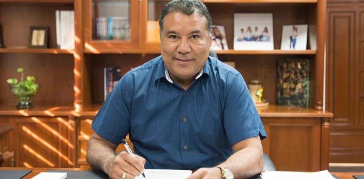Asegurado gobernador de Arauca, José Facundo Castillo, por irregularidades de contratación en el Plan de Alimentación Escolar (PAE)