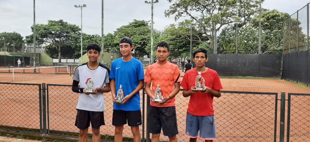 Los más jóvenes se lucieron en el Torneo Nacional de Tenis de Villavicencio
