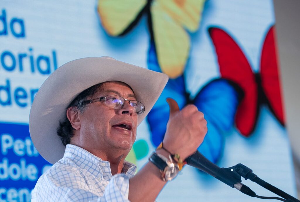 Presidente Petro insta a grupos armados a que ‘hagan tregua’ para facilitar atención de oleada invernal que se avecina