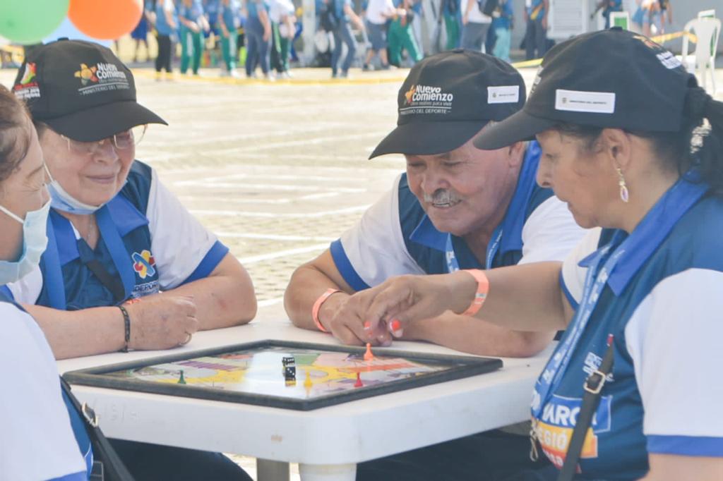 Más de 300 adultos mayores de todo el país disfrutaron del ‘match recreativo’ del Idermeta