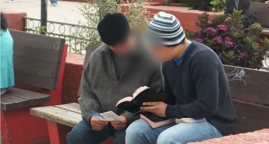 Testigos de jehova fueron a evangelizar y terminaron en la cárcel