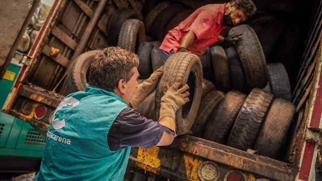 Cormacarena reactivó jornadas de recolección de llantas usadas en el Meta