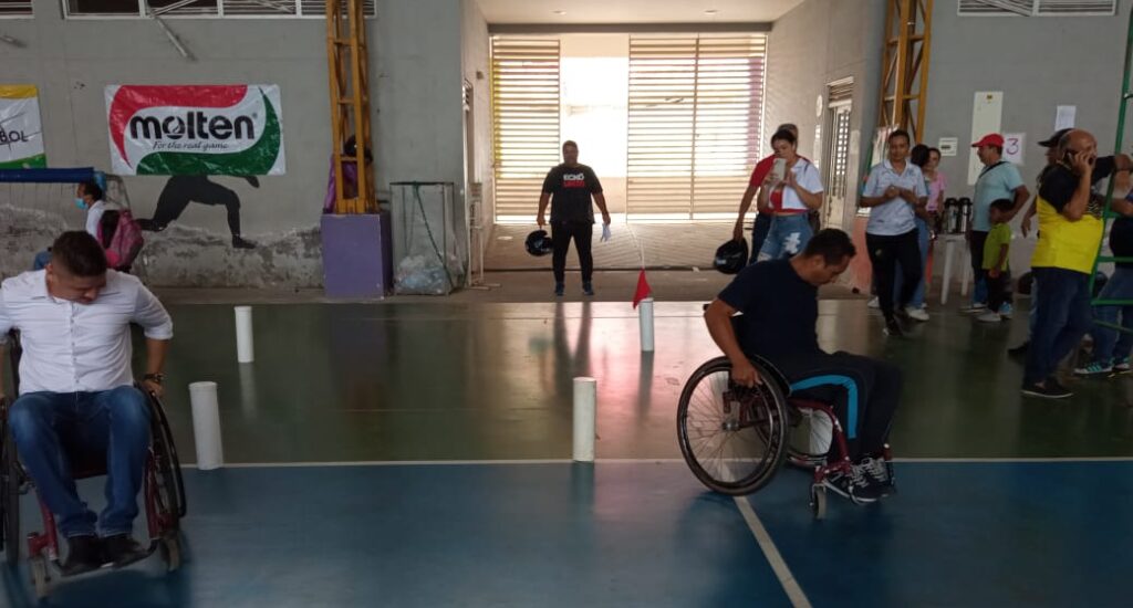 Idermeta orienta a 140 deportidtas con discapacidad