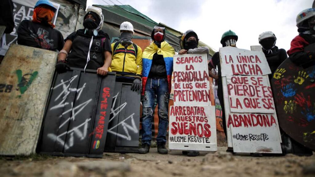 Petro firmó Decreto para sacar de la cárcel a miembros de la Primera Línea